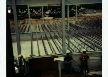 Construction 1983 - crop6