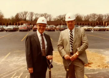 Construction 1984 - crop11