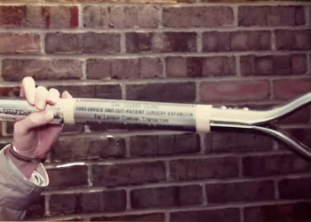 Construction 1984 - crop4