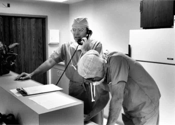 Dr. Michael Rench (Plastic Surgery), Dr. Robert Hertzfeld (ASA)-crop