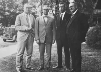 Drs. Neill, Mootz, Clements, McKesson (1925)-crop